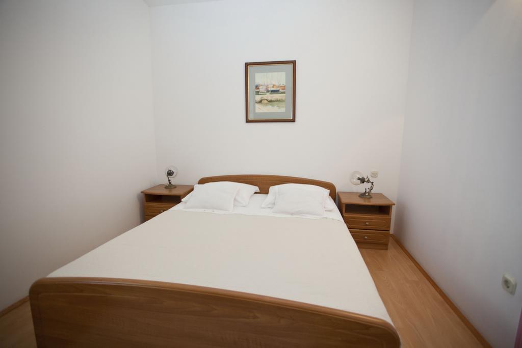 Apartments Daniela Makarska Zimmer foto