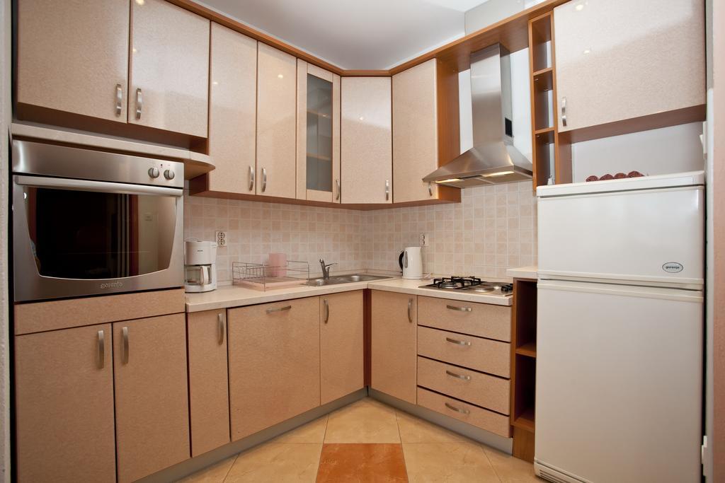 Apartments Daniela Makarska Zimmer foto